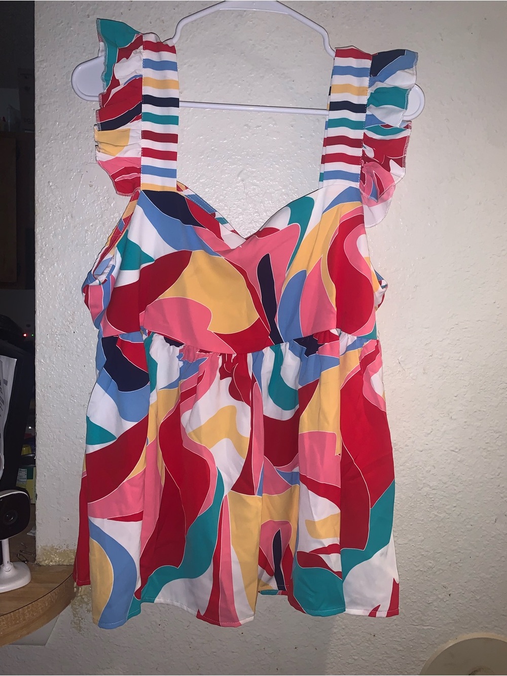 Colorful Abstract Ruffle Strap Tank Top